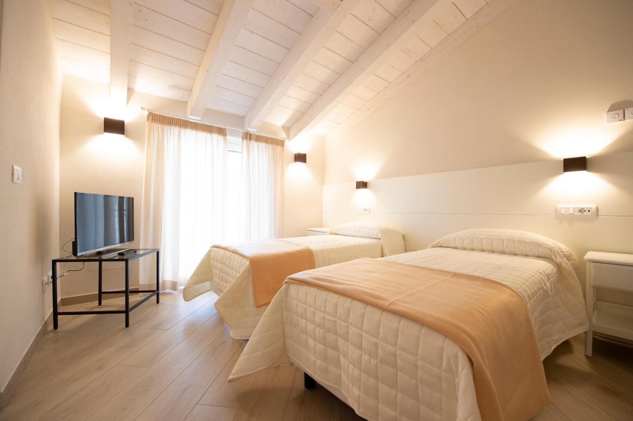 מרינה די קררה Villino Micol Camere A Due Passi Dal Mare מראה חיצוני תמונה